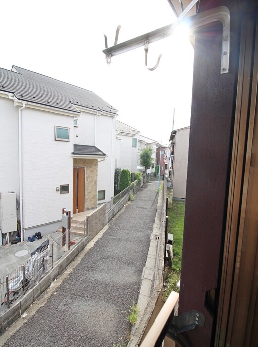 物件内観写真22　(室内からの展望)