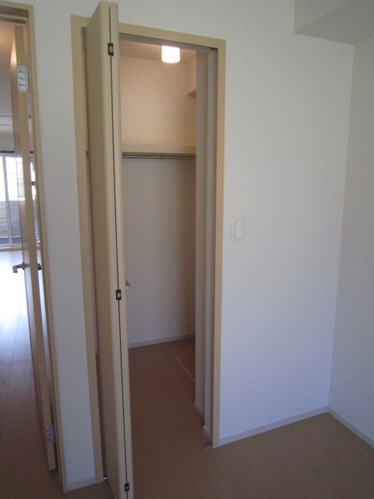 物件内観写真15　(室内からの展望)