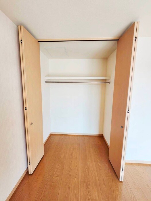物件内観写真7　(収納)