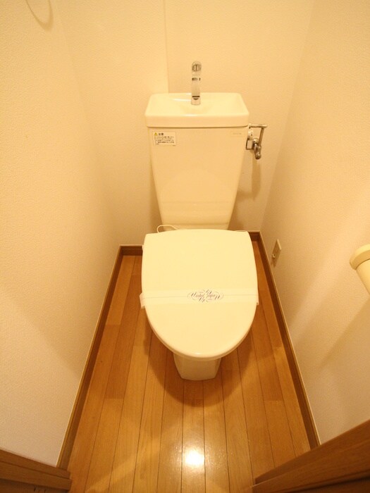 物件内観写真12　(トイレ)