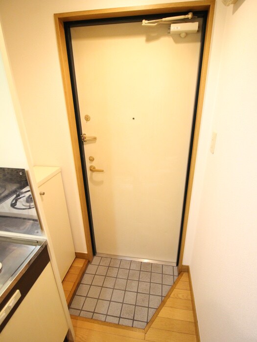 物件内観写真20　(玄関)