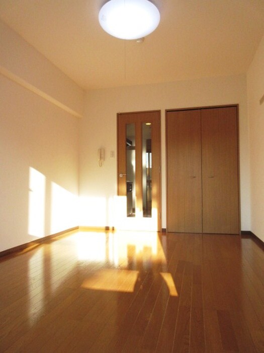 物件内観写真8　(内観写真)