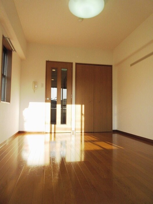 物件内観写真8　(内観写真)