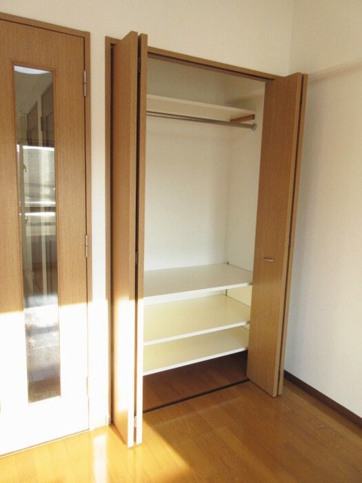 物件内観写真9　(収納)