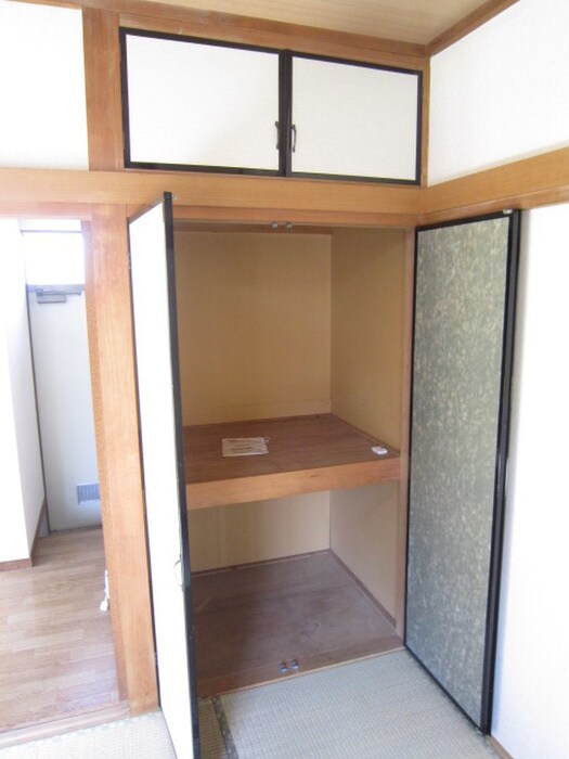 物件内観写真9　(収納)