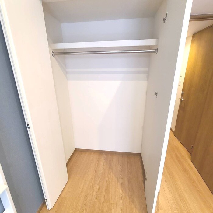 物件内観写真12　(収納)