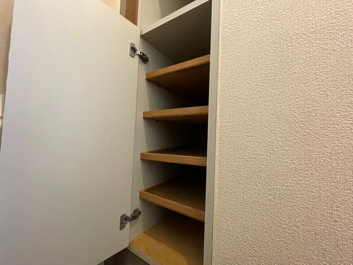 物件内観写真15　(靴箱)