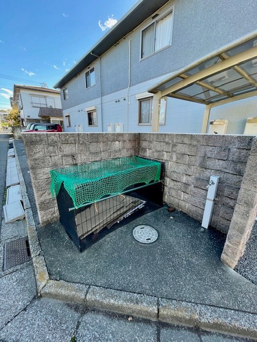 物件外観写真4　(建物設備)