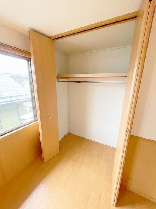 物件内観写真11　(収納)