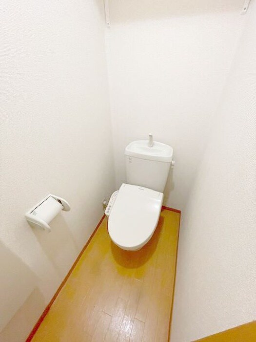 物件内観写真14　(トイレ)