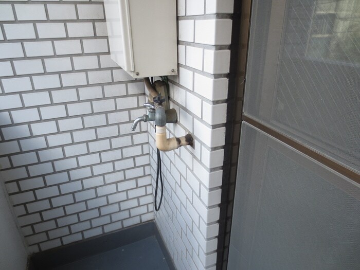 物件内観写真9　(洗濯機置場)