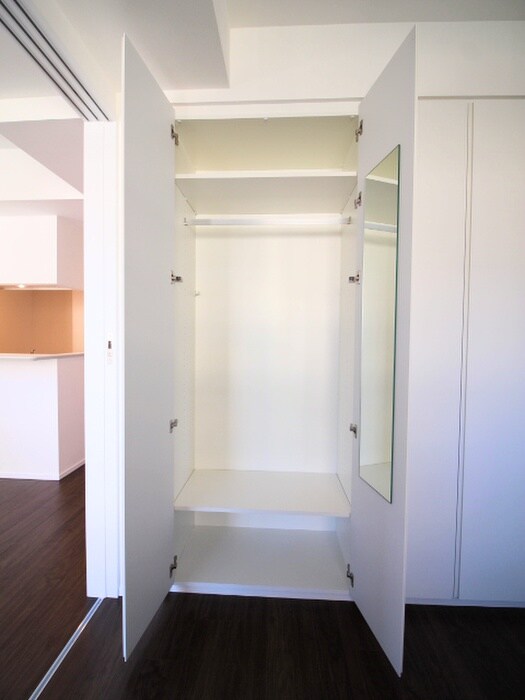 物件内観写真10　(収納)