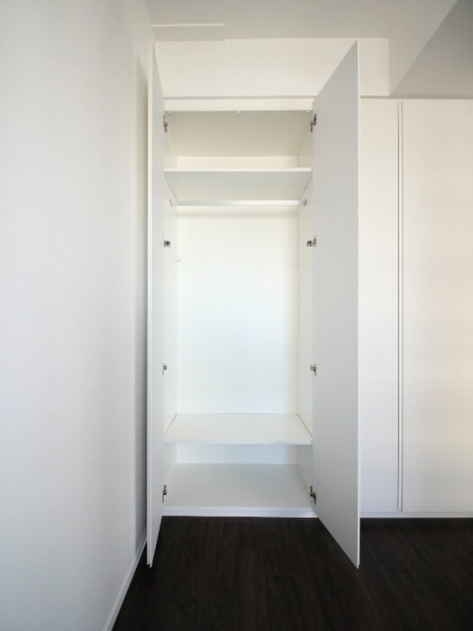 物件内観写真11　(収納)