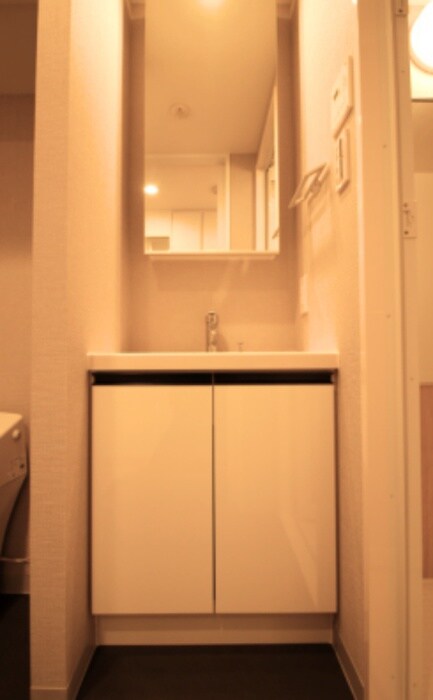 物件内観写真11　(洗面)