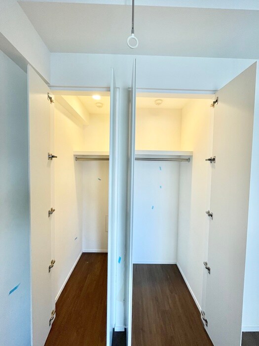 物件内観写真12　(収納)