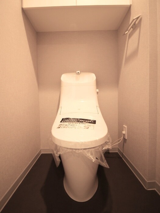 物件内観写真14　(トイレ)