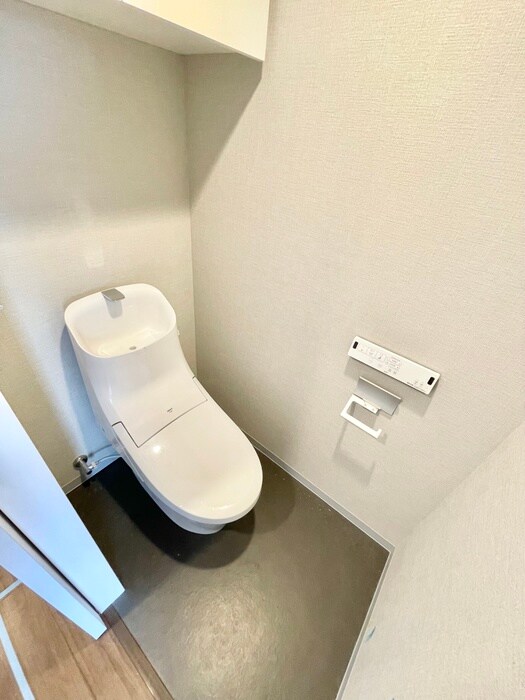 物件内観写真16　(トイレ)