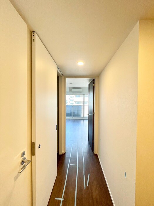 物件内観写真20　(廊下)