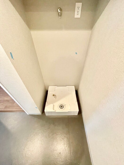 物件内観写真21　(洗濯機置場)