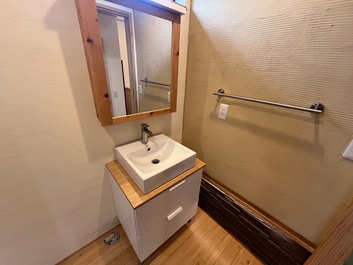 物件内観写真13　(洗面)