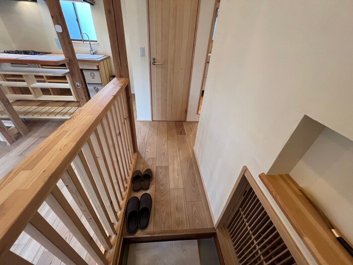 物件内観写真17　(玄関)