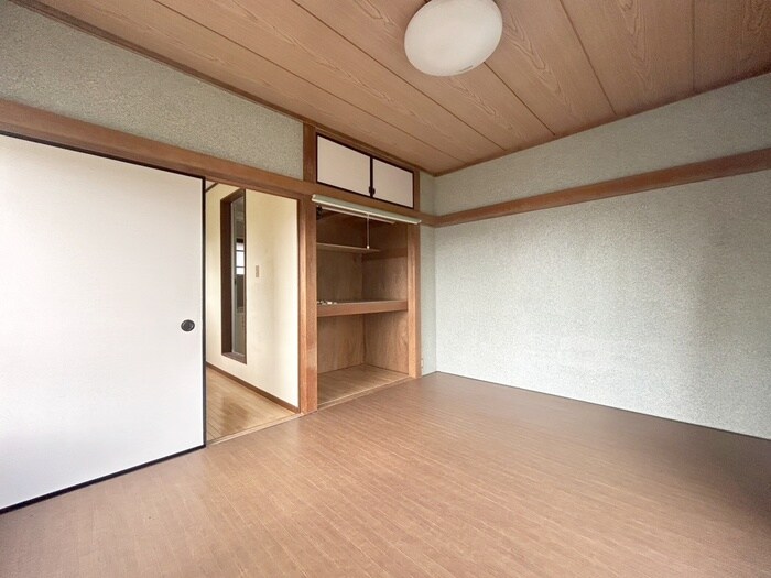 物件内観写真10　(居室)