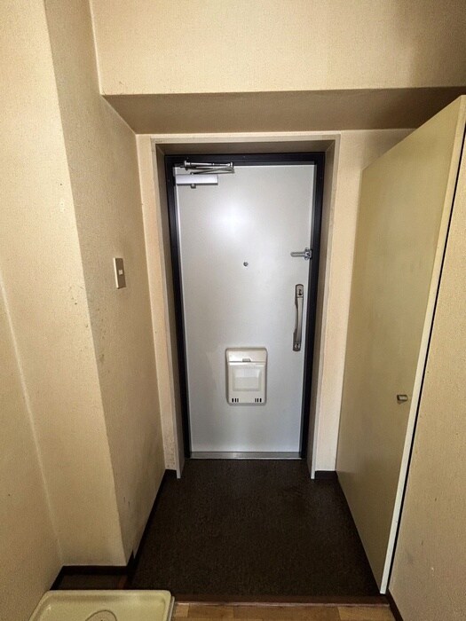 物件内観写真20　(玄関)