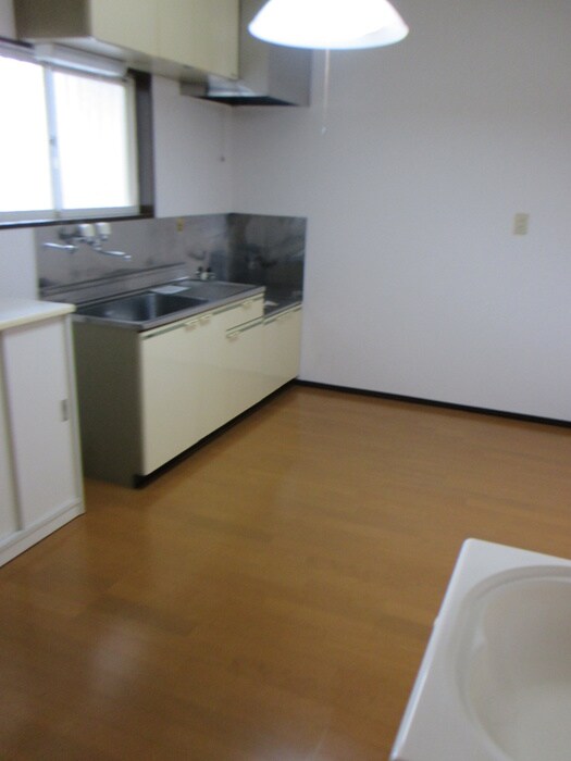 物件内観写真4　(キッチン)