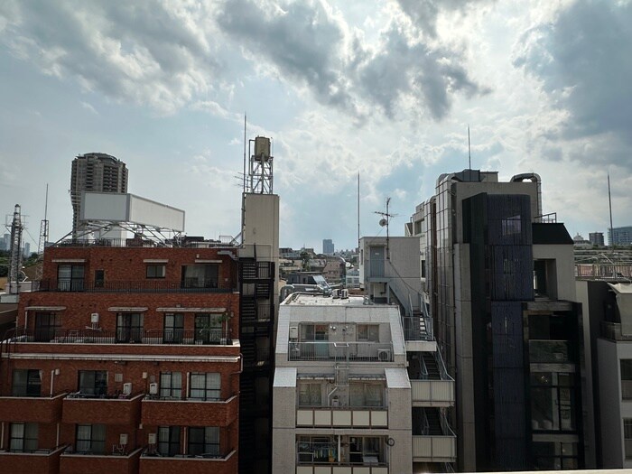 物件内観写真22　(室内からの展望)