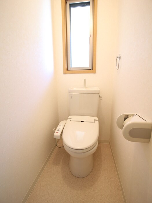 物件内観写真17　(トイレ)