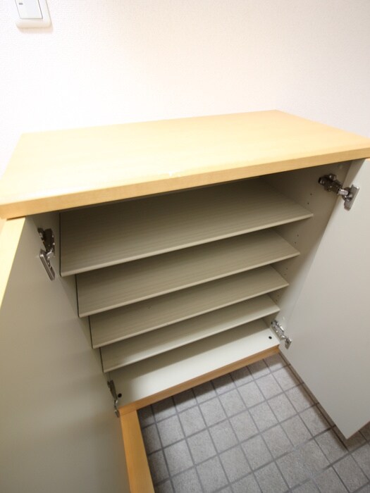 物件内観写真19　(靴箱)