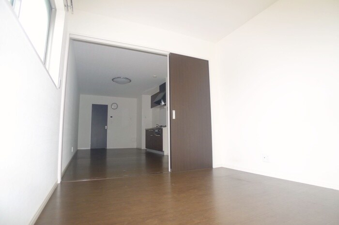 物件内観写真18　(居室)