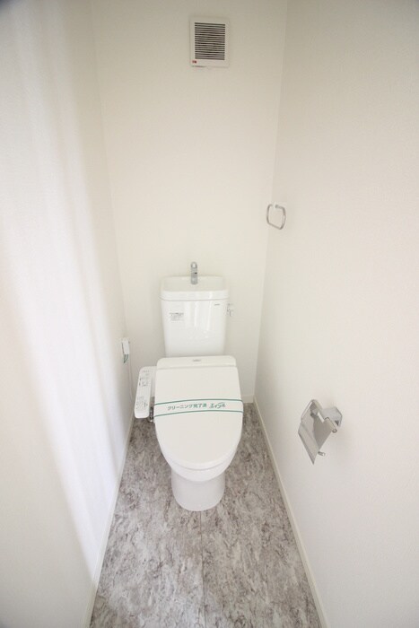 物件内観写真10　(トイレ)