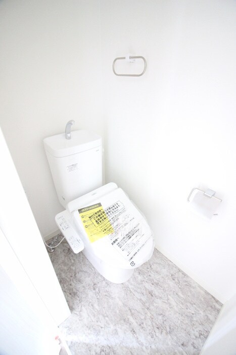 物件内観写真10　(トイレ)