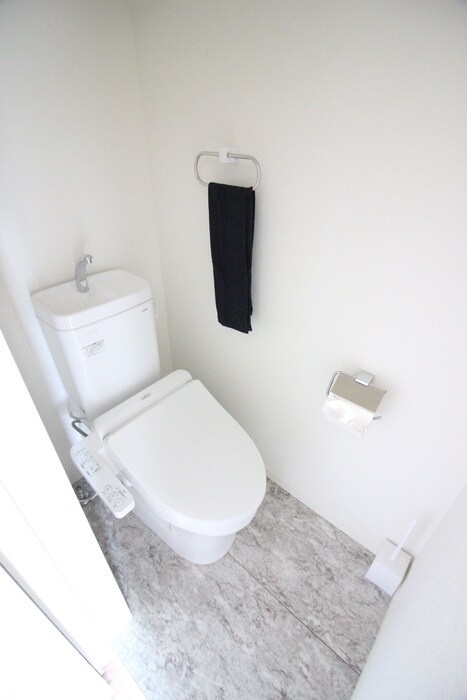 物件内観写真10　(トイレ)