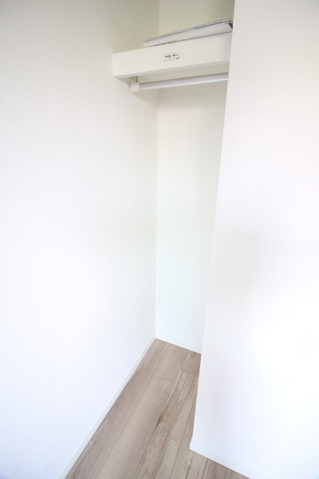 物件内観写真13　(収納)