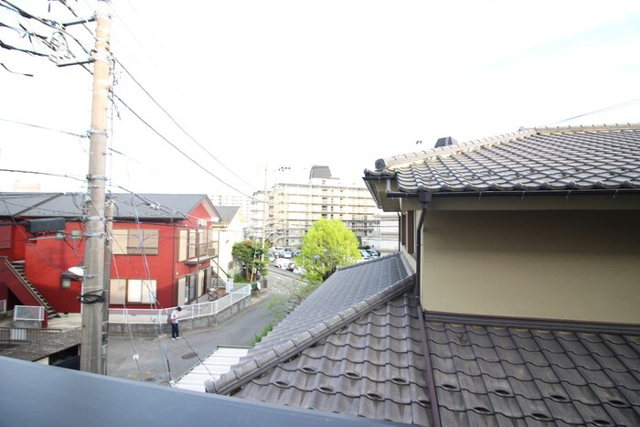 物件内観写真16　(室内からの展望)