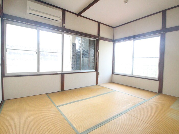 物件内観写真7　(居室)