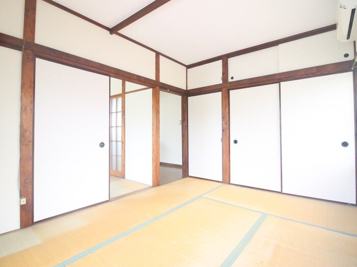 物件内観写真8　(居室)