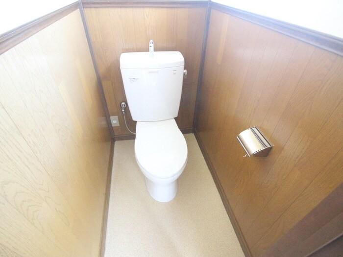 物件内観写真12　(トイレ)