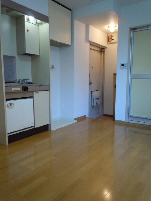 物件内観写真9　(居室)