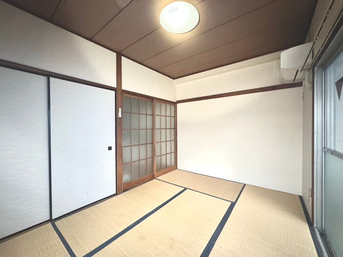 物件内観写真9　(居室)