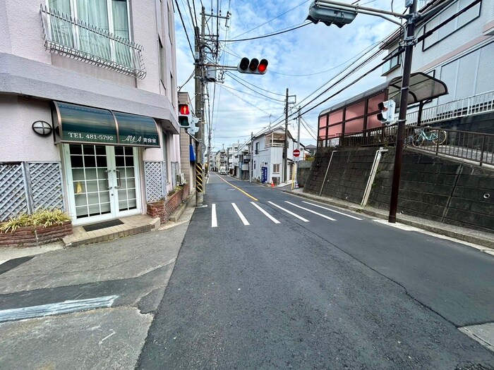 物件外観写真6　(周辺環境)