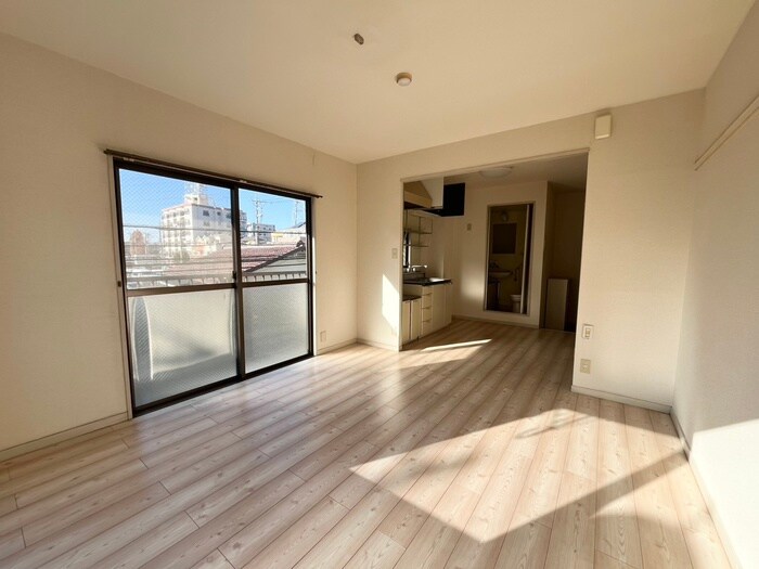 物件内観写真7　(居室)