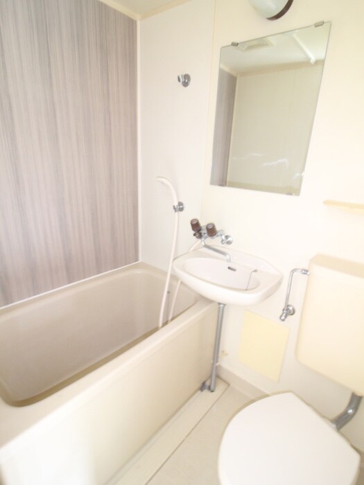 物件内観写真10　(バス／シャワールーム等)