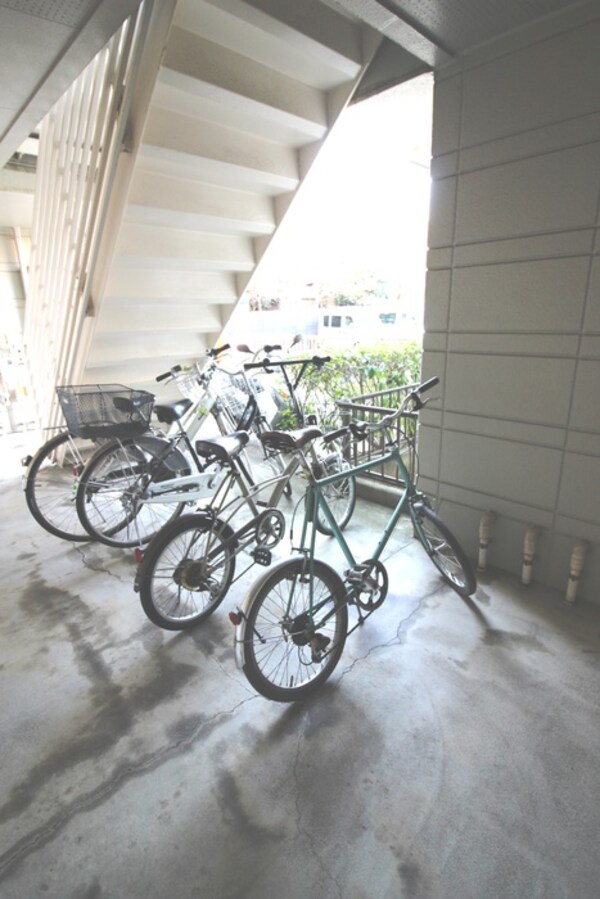 駐輪場