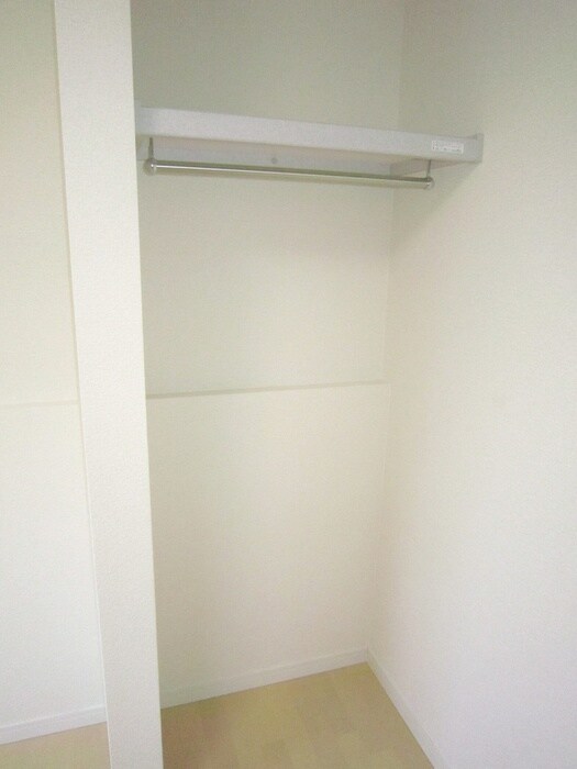 物件内観写真9　(収納)