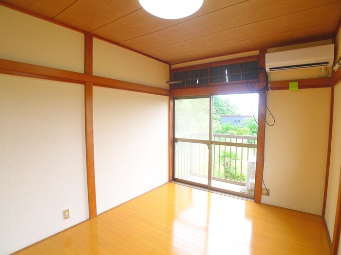 物件内観写真12　(居室)