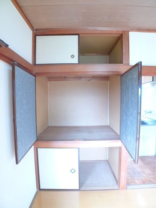 物件内観写真13　(収納)