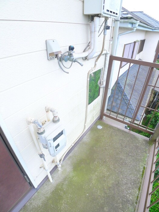 物件内観写真17　(洗濯機置場)